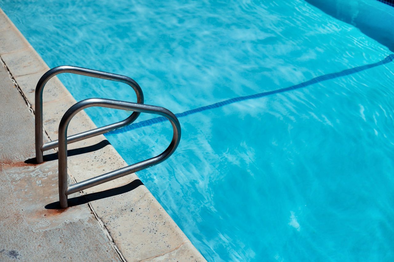 Schockbehandlung des Pools: Wann und wie du stoßchlorst
