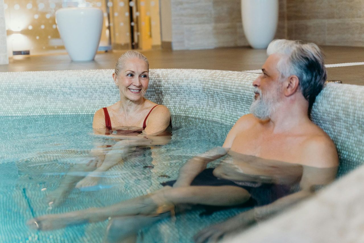 Schwimmen für Senioren: Sicherheit und Vorteile